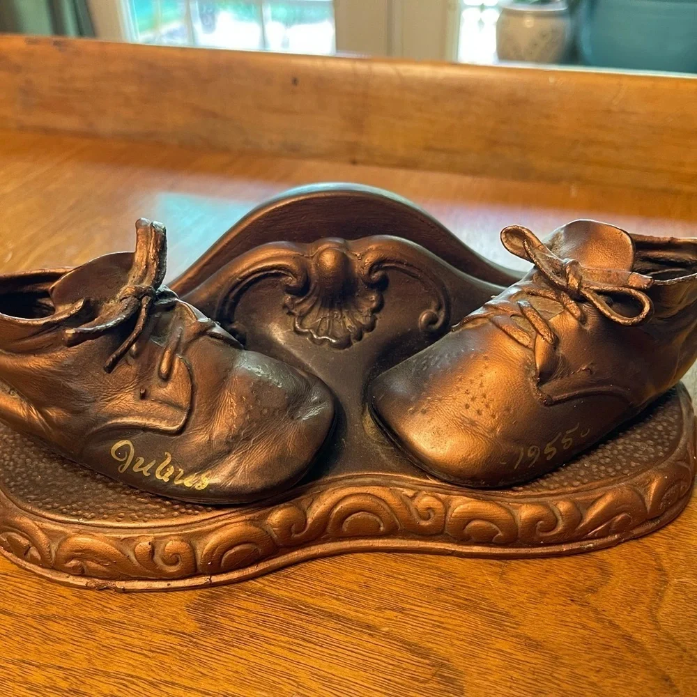 Vintage 1950s Chalkware Frame Copper Shoe Photo Frame Julias Gift